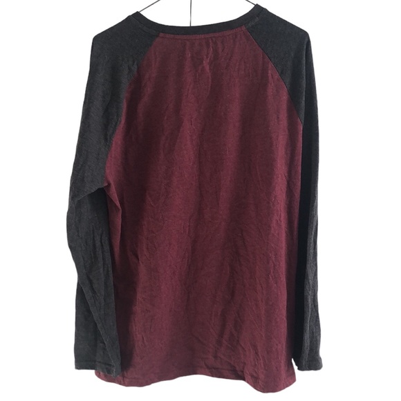 Hurley 3/4 Sleeve Baseball Shirt long Sleeve Tee in Burgundy and Gray - Picture 5 of 5